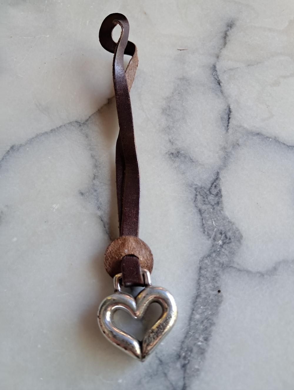 BRIGHTON Heart Bag Charm Keychain Open Heart Silver Plate Leather Strap